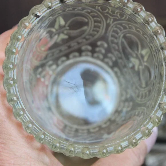 Vintage 1990s Anthropologie Cut Glass Candle Holders, Fleur De Lis Pattern, Set - Picture 7 of 10